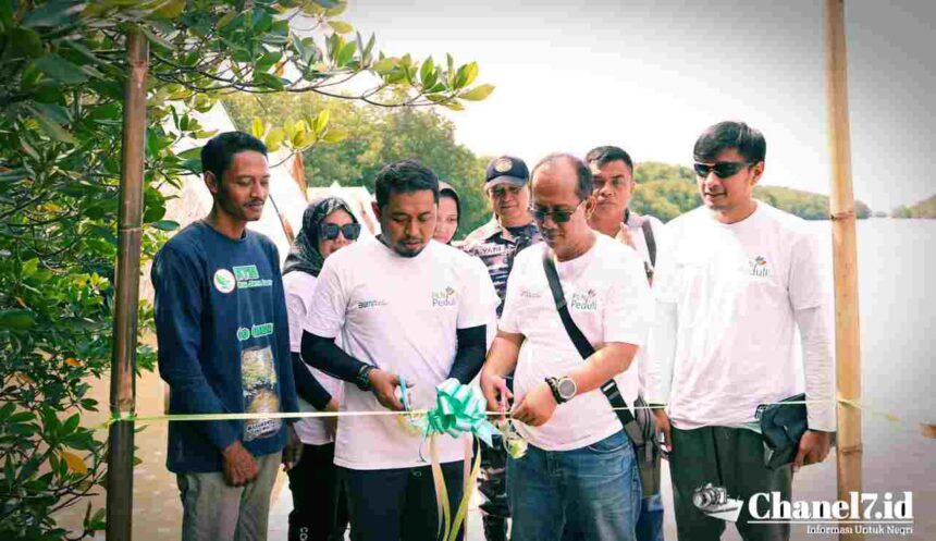 PLN Bantu Kembangkan, "Ecowisata Mangrove Cuku Nyi-Nyi di Pesawaran Lampung" 5 Compress 20230731 221327 7844
