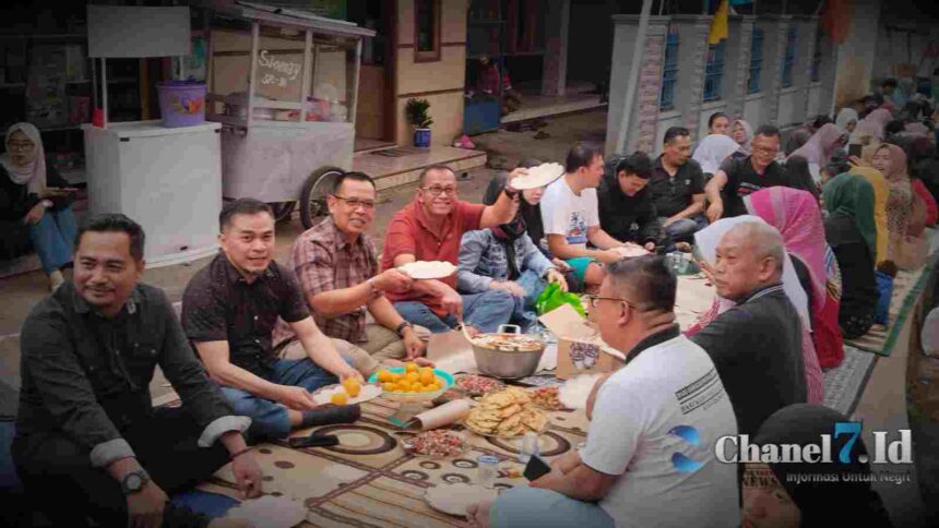 Warga Dusun Ranjirata Adakan Lomba Nasi Liwet Dan Pakai Kebaya Unik 5 Compress 20230820 214216 6851