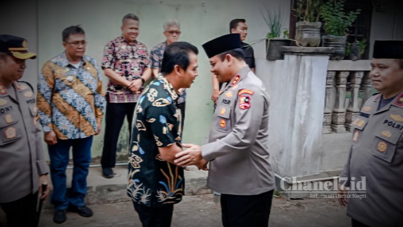 Bangun Sumur Bor Untuk Masyarakat, Wabup Ciamis Apresiasi Bakti Sosial Mabes Polri 6 COLLAGE 20231026 202609