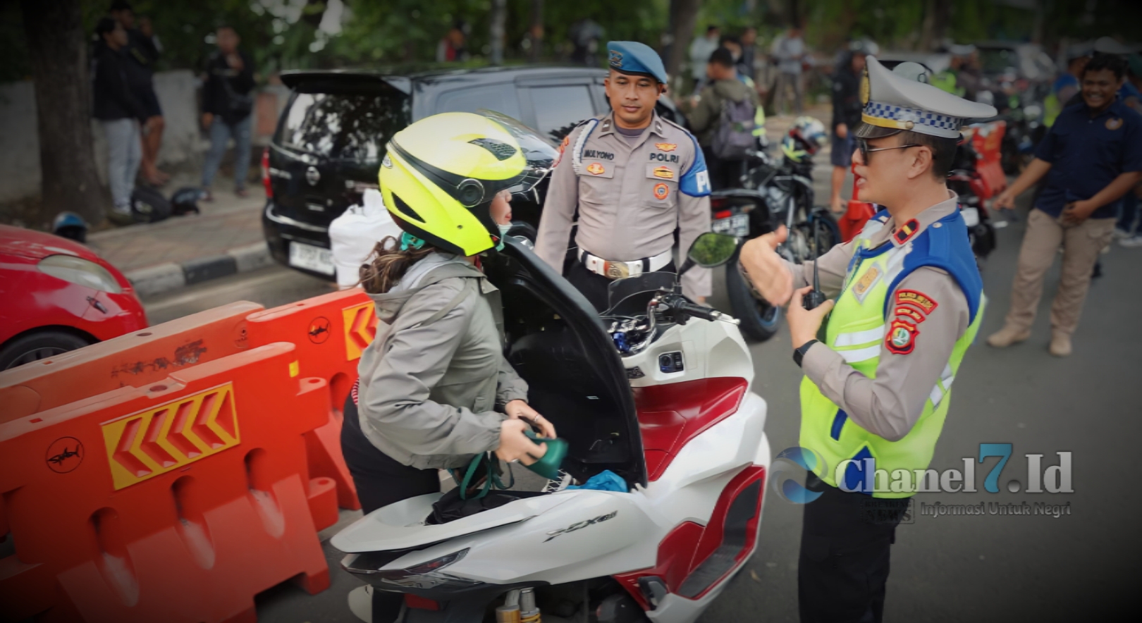Tiga Hari Razia, 81 Motor Knalpot Brong Diamankan Satlantas Polres Metro Tangerang Kota 6 COLLAGE 20240116 104352