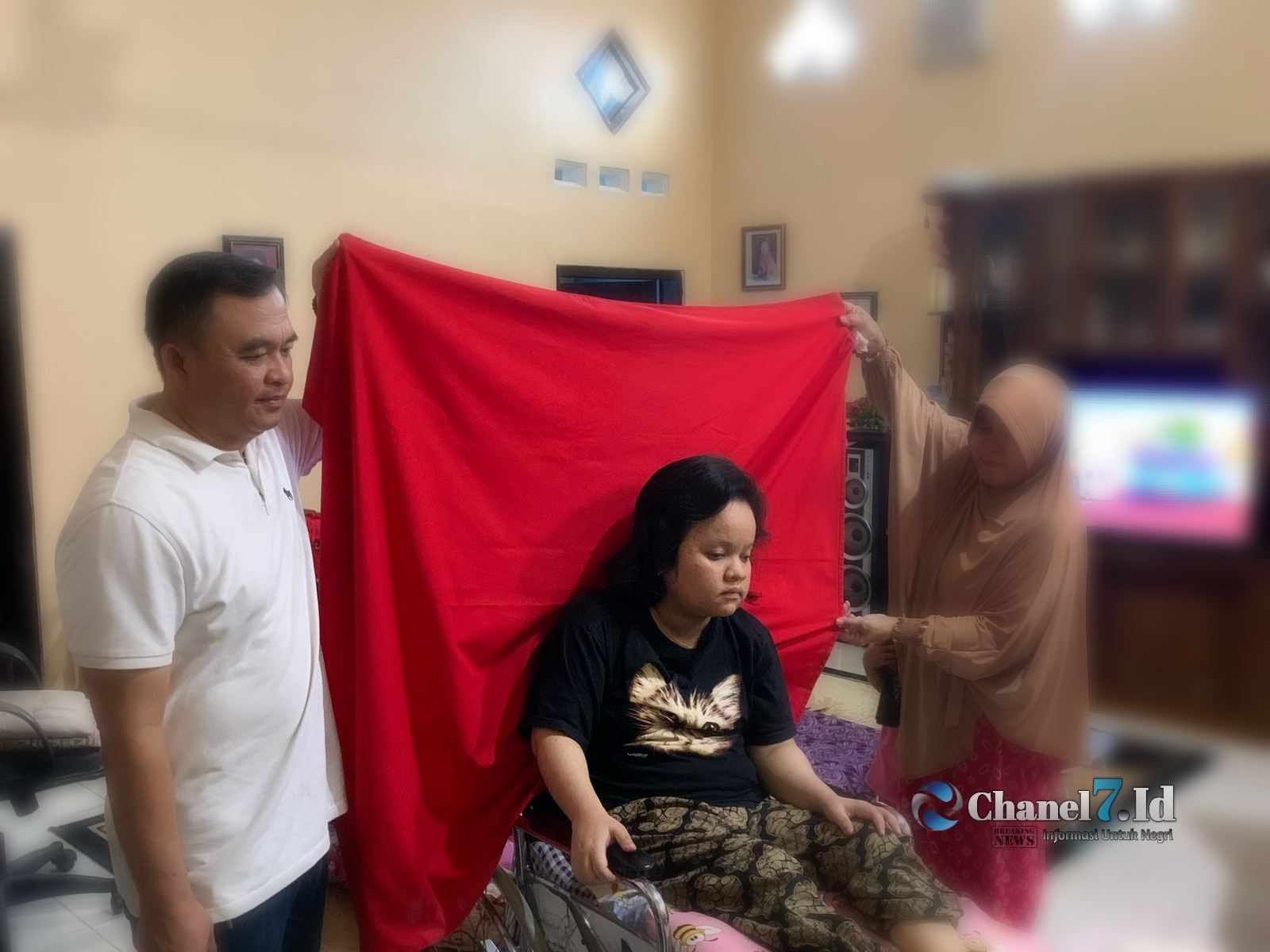Disduk Capil Tetap buka pelayanan Di kantor dan pelayanan Door To door Saat Libur Panjang 6 COLLAGE 20240208 125217