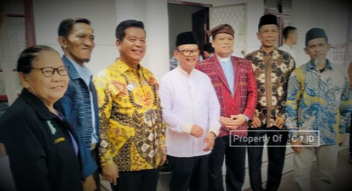 Pemkab Simalungun Gelar Acara Halal bi Halal Hari Raya Idul Fitri 1445 H/2024 M Bersama Masyarakat 5 Compress 20240428 134228 8485