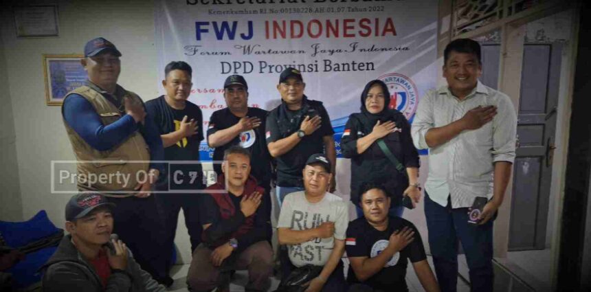 Bahas Kesiapan HUT FWJ Indonesia Ke 5 Tahun Korwil Tangkot Kunjungi Sekretariat DPD FWJ Indonesia Banten 5 Compress 20240716 213312 2004