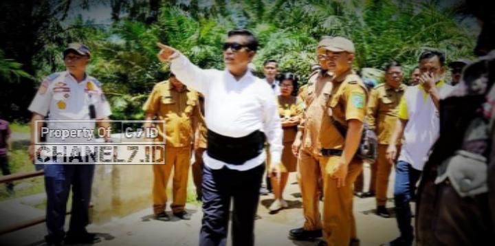 Bupati Simalungun Dan Kadis PUTR Tinjau Kondisi Jalan Penghubung Nagori Sordang Bolon Menuju Bangun Sordang 5 Compress 20240910 181034 4866