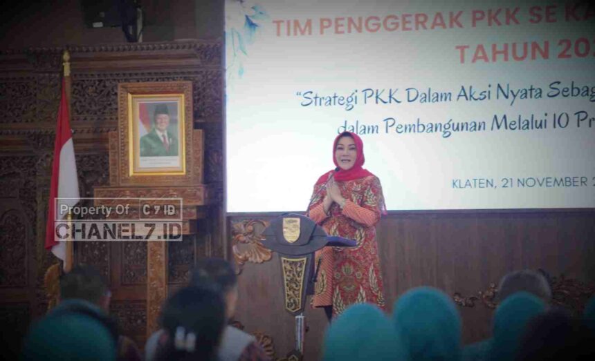 Bupati Klaten Hadiri Rapat Konsultasi TP PKK 5 Compress 20241121 160831 1880