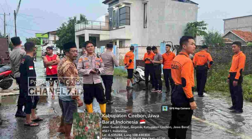 Polresta Cirebon Sigap Tangani Banjir di Jagapura Lor dan Jagapura Kulon 5 Compress 20260119 162439 9917