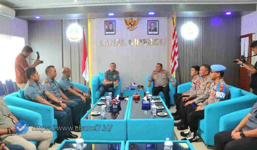 Kapolresta Cirebon dan Danlanal Cirebon Perkuat Sinergi Pengamanan 5 Compress 20260119 221930 0977