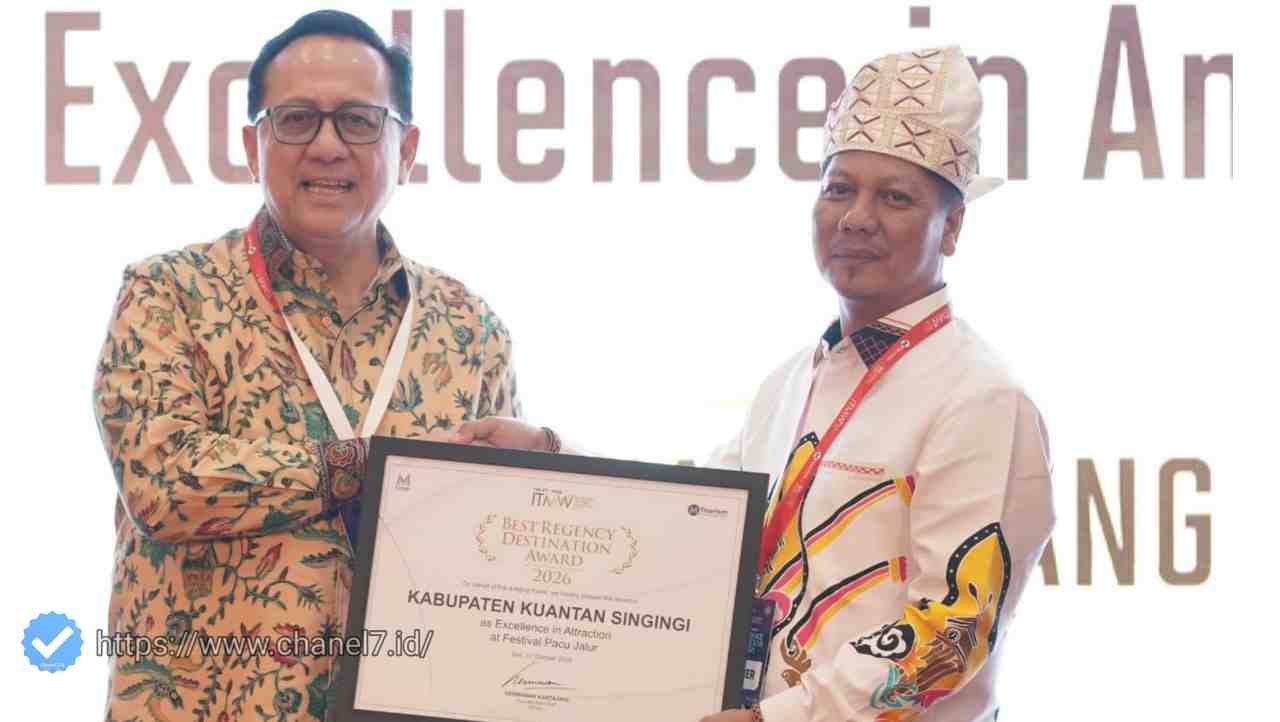 Pacu Jalur Kuansing Raih Best Regency Destination Award 2026, Tegaskan Diri Sebagai Ikon Wisata Budaya Indonesia 6 Compress 20261018 145651 1162